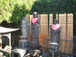 お地蔵様と馬頭観音様