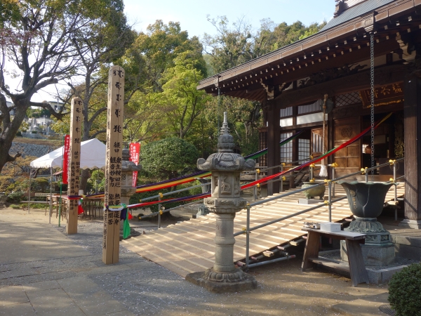 二本の開帳塔婆