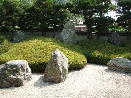 枯山水石庭その１