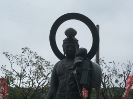 五月慈母観音像