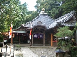 立木観音の本堂