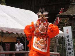 三社弁財天祭での舞